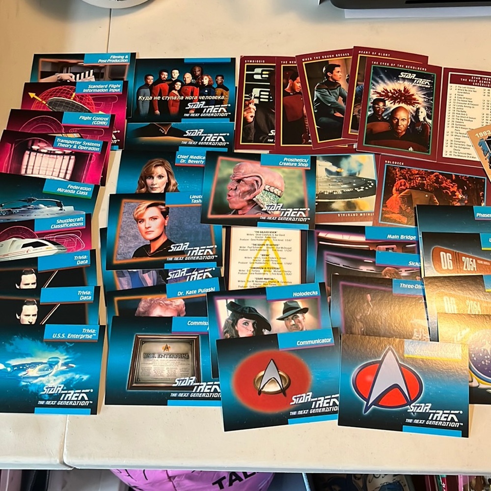 Lot of Star Trek 1991 1992 Next Generation Cards and 2‎ misc cards